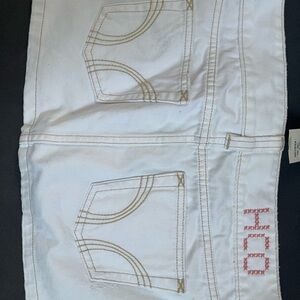 White Denim Skirt with Embroidered Pockets